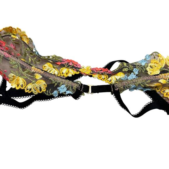 Victoria’s Secret Floral Embroidered Mesh Garter Belt Multicolor Lace Size M NWT - Picture 6 of 7